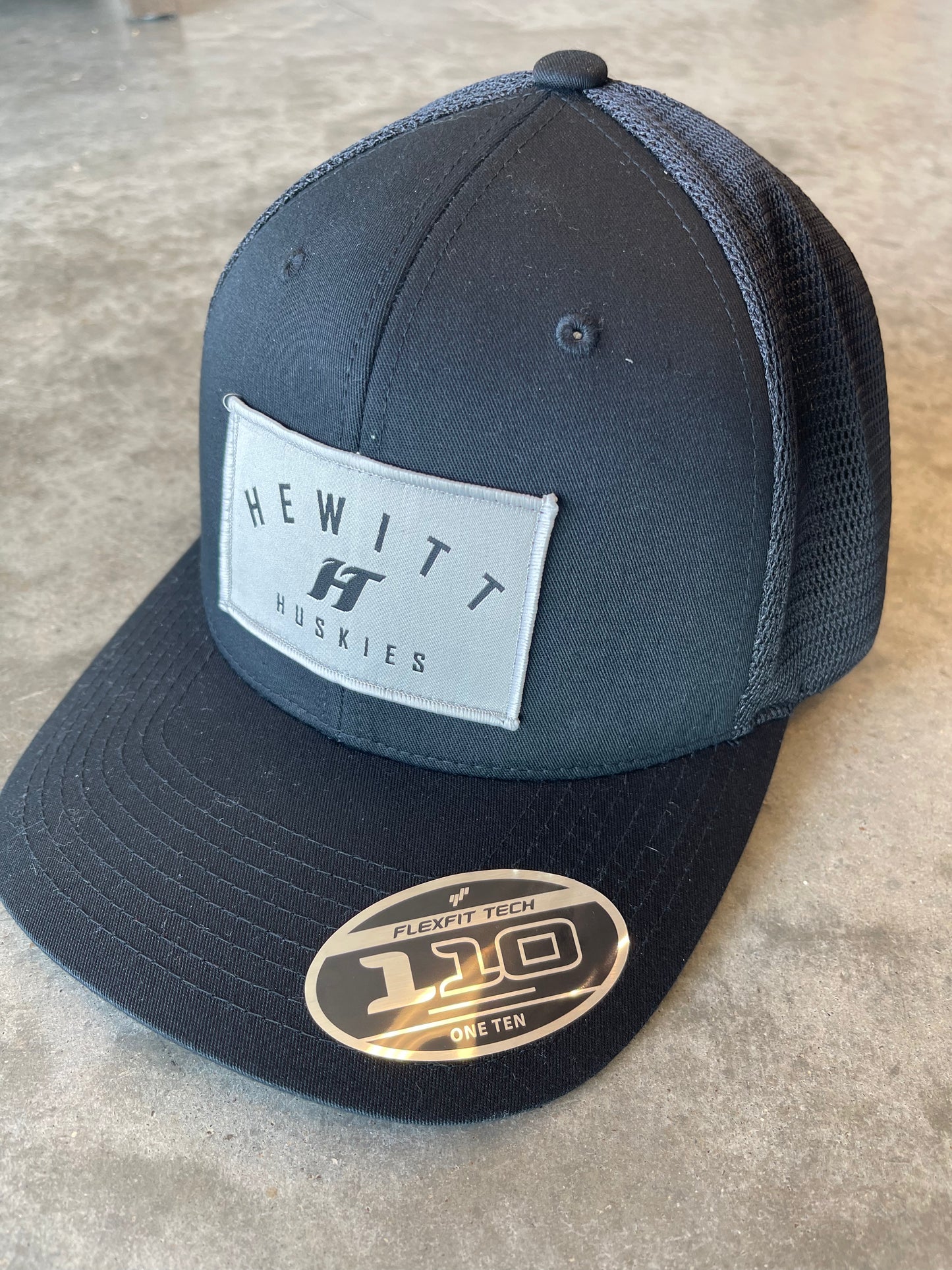 Hewitt Huskies Trucker Hat