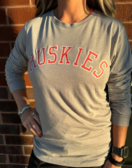 Huskies Spirit LS Tee