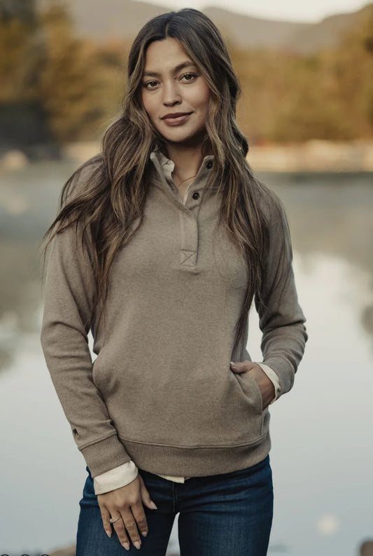 Weekend Snap Pullover
